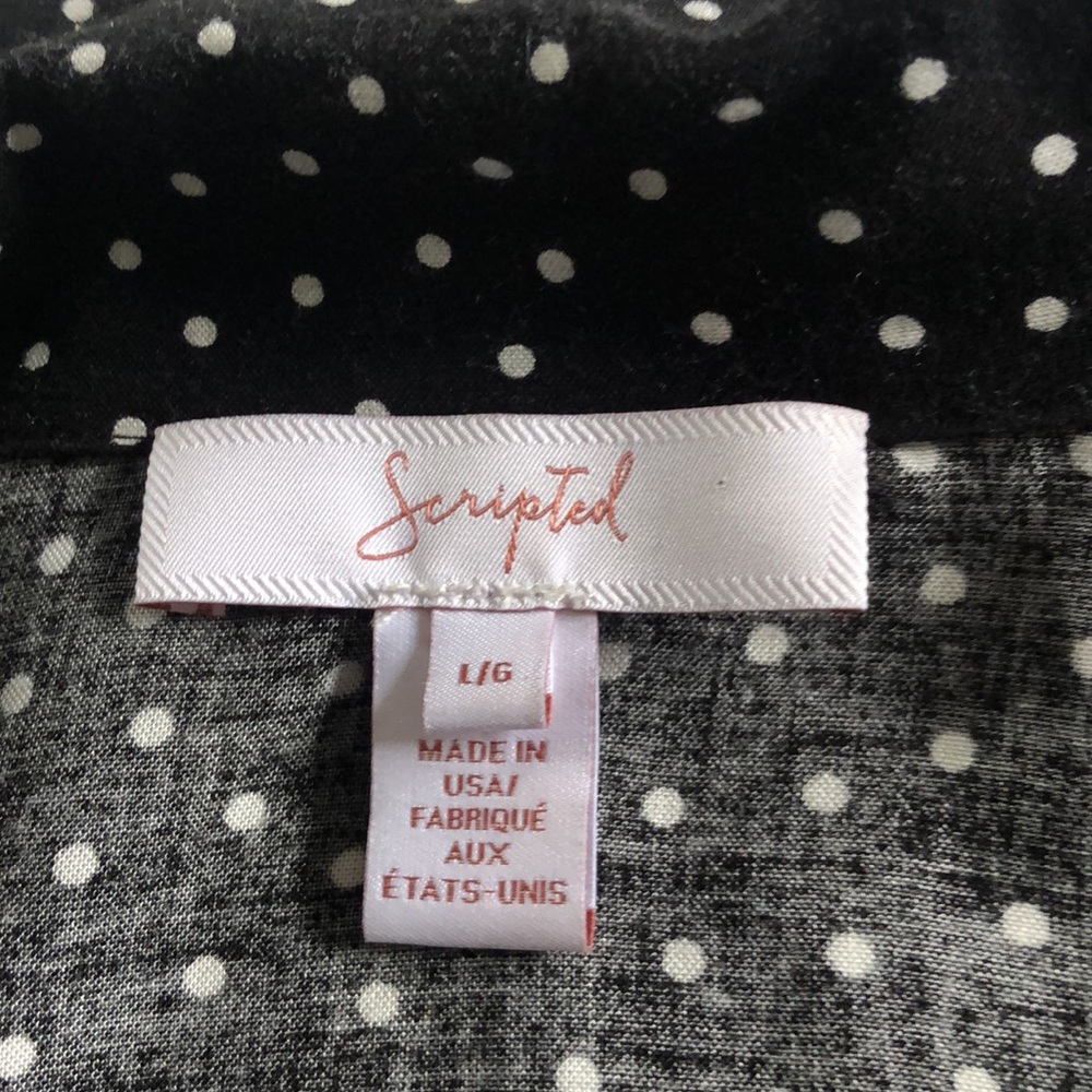 Scripted Polka dot top.Size L - Picture 6 of 9